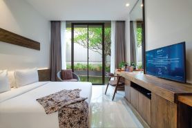 Miers Kuningan ARTOTEL Curated