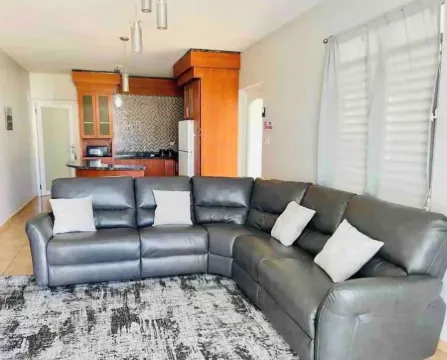 Beautiful house with private pool