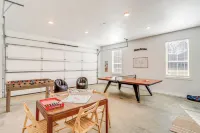'The Hamilton Heber Springs' Home w/ Hot Tub! - 3-Star