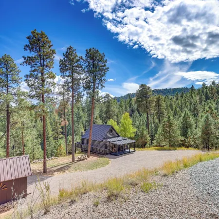 Jemez Springs Cabin w/ Stunning Mtn Views!