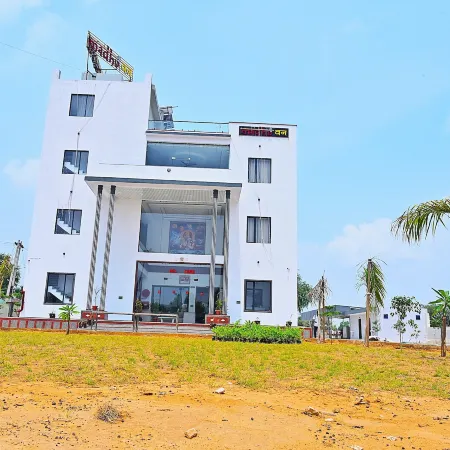 Hotel Madhuvan & resort