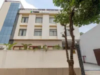 Treebo Little Budhha Hotels near Chaukhandi Stupa