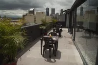 Saana Coliving & Hotel Downtown Bogotá - Bjergudsigt