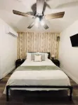 “NEW” Sunset Oasis/Minutes to beaches Hotels near DSW Designer Shoe Warehouse