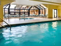 Courtyard Syracuse Carrier Circle - Pools