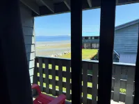 Sand Pebbles Inn - Ocean View