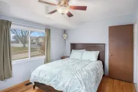 Quiet Parkside Home with Gym & Dedicated Office. Central Location.