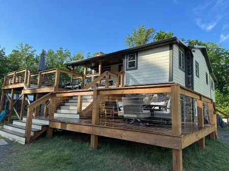 Log Cabin at the Farm