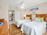 The Horizon Hideaway • Walk To The Beach! Hotels in Jupiter