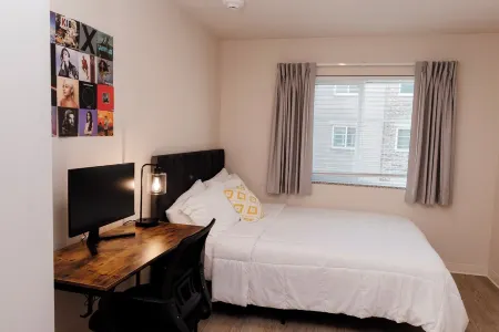 Cozy 1-bedroom Modern Apartment: Central to Raleigh, Durham, Chapel Hill