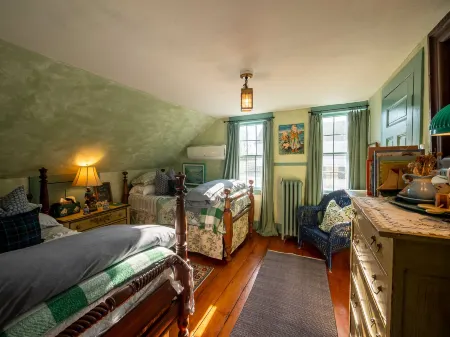 Delightful Water Views and Historic Character - Charming Nautical Retreat