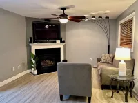 1 bedroom furnished apartment, great location, 10 minutes from Frontier Park.