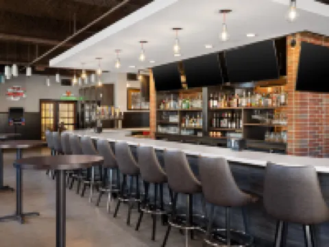 Hilton Garden Inn Bloomington Hotels in Bloomington