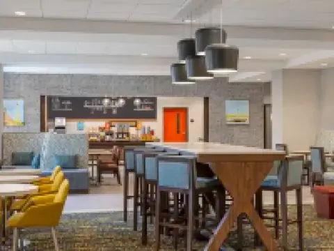 Hampton Inn by Hilton Midland Hoteles en Midland