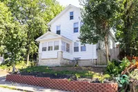 Private Apartment Near Yale