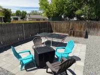 Spacious 4-bedroom, pet friendly, outdoor games, fire pit in charming Fruita Hotels in Fruita