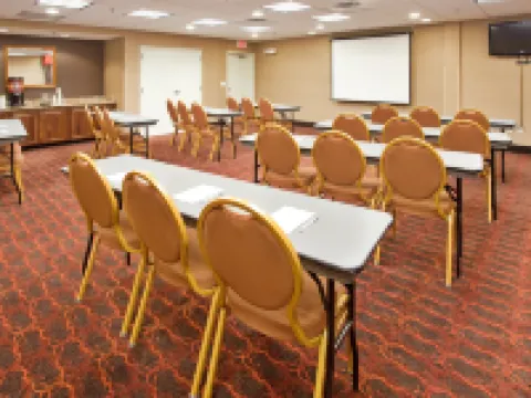 Hampton Inn & Suites Watertown Hotels in Codington County