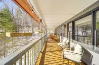 Boone Hideaway w/ Deck, Grill & Hot Tub! - 3-stjärniga