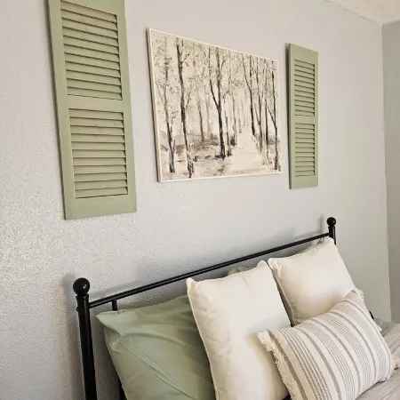 Fully Furnished 1-bedroom apartment in the medical district of charming Lufkin