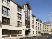 Oceania Quimper Hotels near Notre Dame de Locmaria