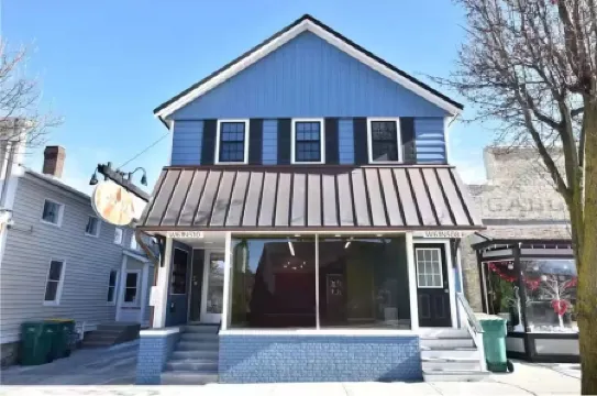 The Washington Suite on the main street in Downtown Cedarburg