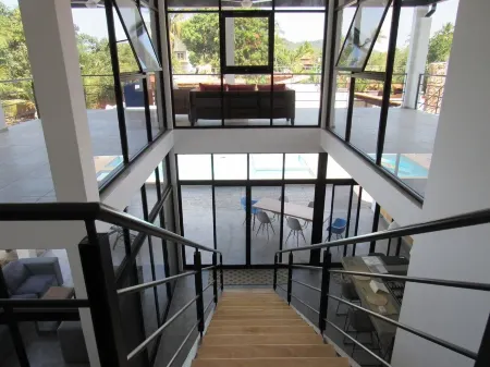 Welcoming 3-bedroom house with AC in Lo de Marcos Отели в г. Lo de Marcos