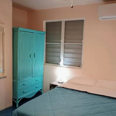 Full Bed/Kitchenette Esperanza w/AC+Wi-Fi Apt. 2