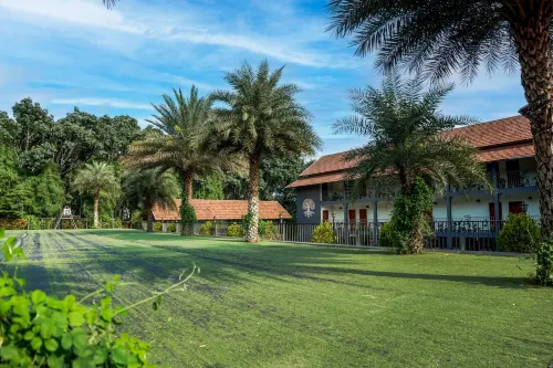 Fern Tree Resort Отели в г. Манантавади