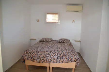 Appartement Cosy de 120 m2 Situé à Rasteau . Animaux de Compagnie Acceptés