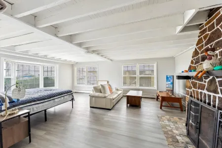 Charming newly updated home in Avalon with endless views of bay and sunset