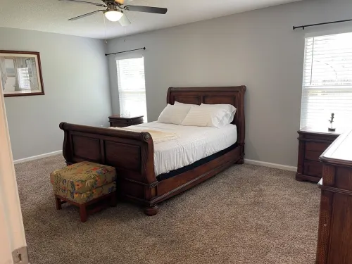 Charming 4-bedroom house with WiFi, AC in delightful Fruit Cove Hotels in Fruit Cove