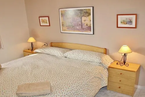 AMAZING HOUSE PRIVATE POOL HUGE GARDEN!