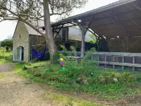 Flo's bed and breakfast, in the countryside 5 minutes from the sea.