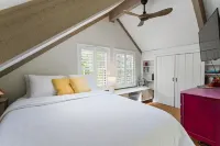 Cozy, creekside cottage in beautiful Dawsonville Các khách sạn ở Dawson County