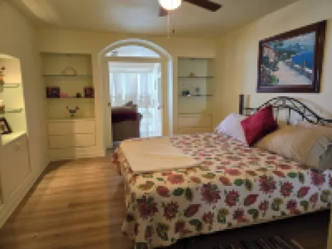 Exclusive ocean front centrally located 2-bedroom condo with WiFi in Rosarito