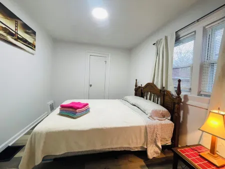 Family-sized, Crew-friendly 4BR home near Hall of Fame- Ideal for Monthly Stays