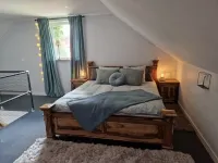 Countryside, two-level studio, built in an old barn. Hotels in 