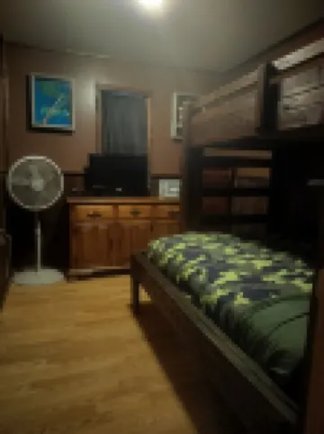 Come and enjoy some peace and quiet at the Pumpkin hollow Inn