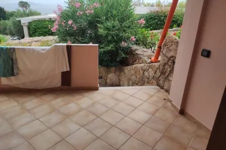 Baia Caddinas, Golfo Aranci Отели рядом с достопримечательностью «Quarta Spiaggia»