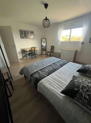 Beautiful house in southern Brittany by the sea Hotels in Plouhinec