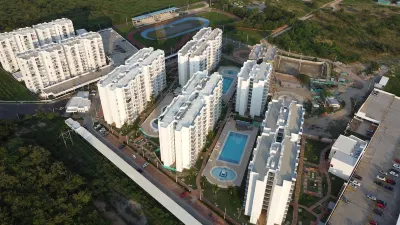 Spacious 3-bedroom apartment with fitness room, WiFi in fabulous Girardot Hotels in 