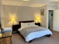 Apartment overlooking the river in the heart of Hebden Bridge - Pet friendly! Hotels in Hebden Bridge