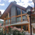 7 bhk pentahouse vintage cottage with indoor fire