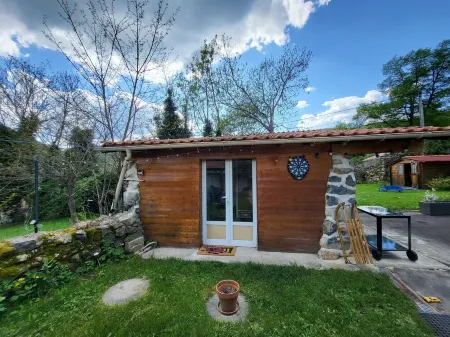 Maison chez Lilie Отели в г. Воре