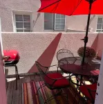 House of Gordon Gartrale - Near LAX & Sofi!  Family-Sized Condo In No. Inglewood