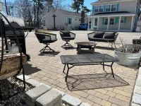 Family friendly and dog welcoming home, minutes from the beach in Old Orchard!