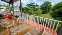 10-person apartment 2 minutes from the beach