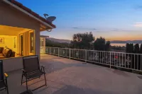 180° Lakeview 5B/3B Gameroom, Boat/RV Parking FastWifi, Beautiful Views, Family Hotels in Lakeland Village