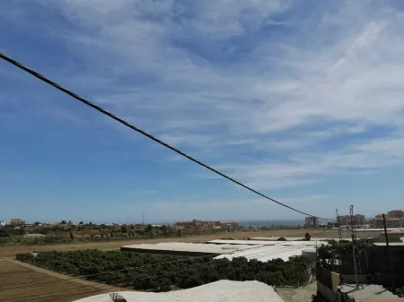 COMFORTABLE HOUSE VERANIEGA TORROX COSTA