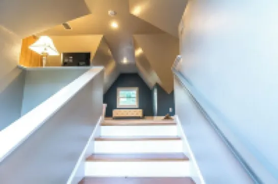 Charming 3-bedroom cottage in Oakleigh Historical District in downtown Mobile